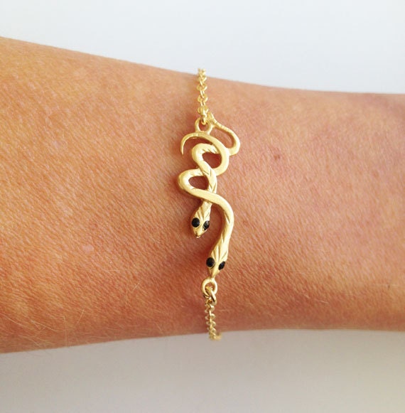 Sleek Serpent: Delicate Chain Simple Snake Bracelet - H.L.Jewelry