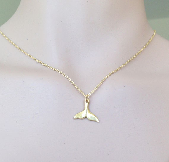 Dolphin Necklace - Delicate Chain Simple Dolphin Necklace - H.L.Jewelry