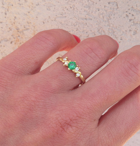 Emerald Ring - May Birthstone - Delicate Ring with Round Emerald Gemstone and Clear Quartz Accents - H.L.Jewelry