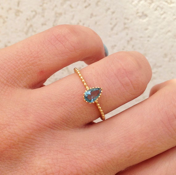 Blue Topaz Ring - December Birthstone - Tiny Delicate Ring with Pear-Shaped Blue Topaz Stone - H.L.Jewelry