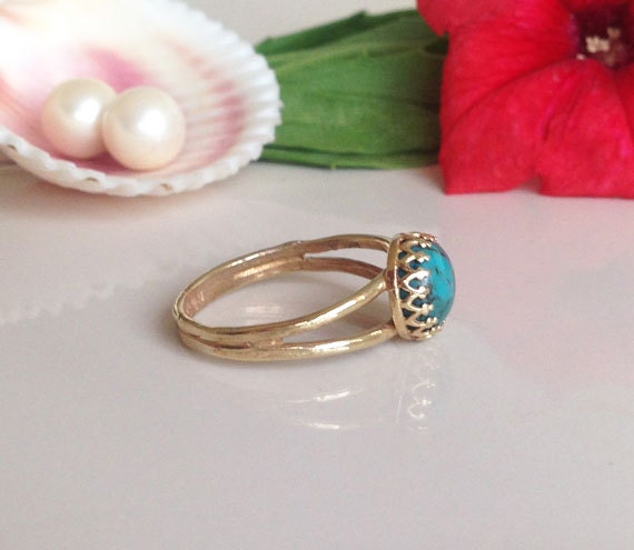 Turquoise Ring - December Birthstone - Round Ring - Simple Ring - Gold Ring - Turquoise Jewelry - H.L.Jewelry