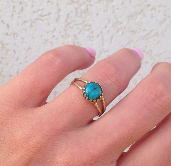 Turquoise Ring - December Birthstone - Round Ring - Simple Ring - Gold Ring - Turquoise Jewelry - H.L.Jewelry