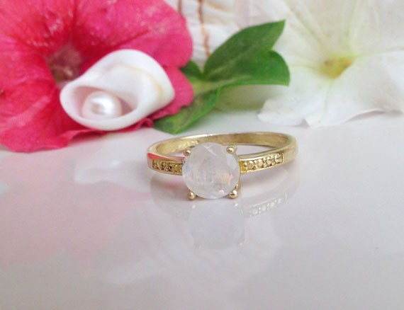 Rainbow Moonstone Ring - Genuine Gemstone - June Birthstone - Gold Ring - Stacking Band - Prong Ring - Round Ring - Tiny Ring - H.L.Jewelry