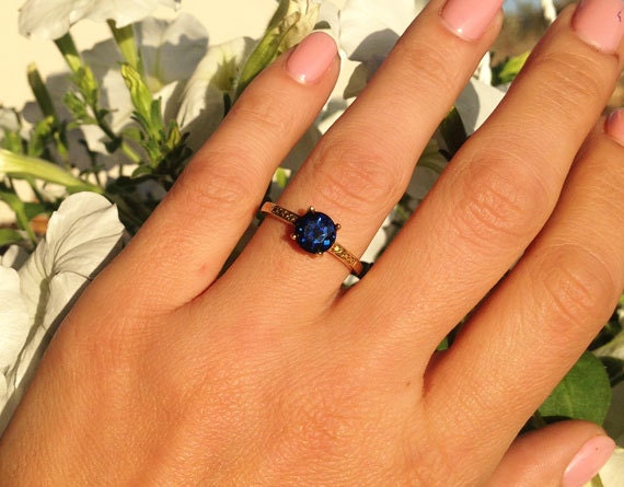 Blue Sapphire Ring - September Birthstone - Round Blue Sapphire Gemstone Simple Ring with Imitation Stones - H.L.Jewelry