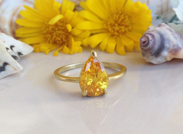 Citrine Ring - November Birthstone - Lace Setting Ring with Pear-Shaped Yellow Citrine Gemstone - H.L.Jewelry