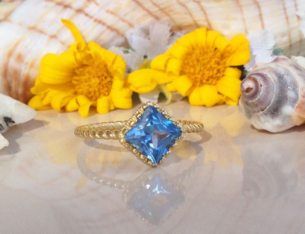 Blue Topaz Ring - December Birthstone - Simple Twist Band Ring with Square Blue Topaz Gemstone - H.L.Jewelry