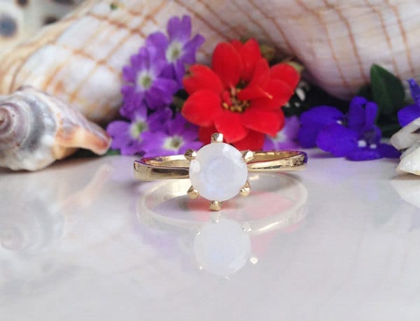 Rainbow Moonstone Ring - June Birthstone - Genuine Gemstone - Simple Ring - Stack Band - Gold Ring - Solitaire Ring - Round Ring - Prog Ring - H.L.Jewelry