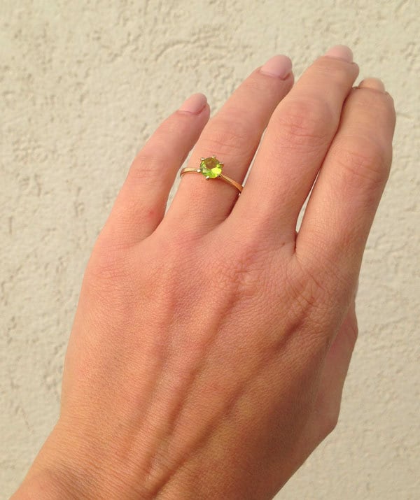 Peridot Ring - August Birthstone - Solitaire Ring with Round Peridot Gemstone - H.L.Jewelry