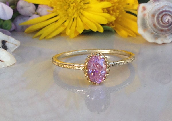 Rose Quartz Ring - October Birthstone - Oval Rose Quartz Gemstone Delicate Hammered Ring - H.L.Jewelry