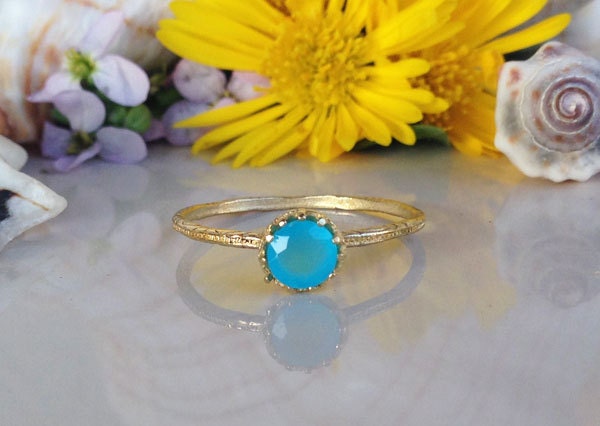 Blue Chalcedony Ring - Delicate Hammered Ring with Round Blue Chalcedony Gemstone - H.L.Jewelry