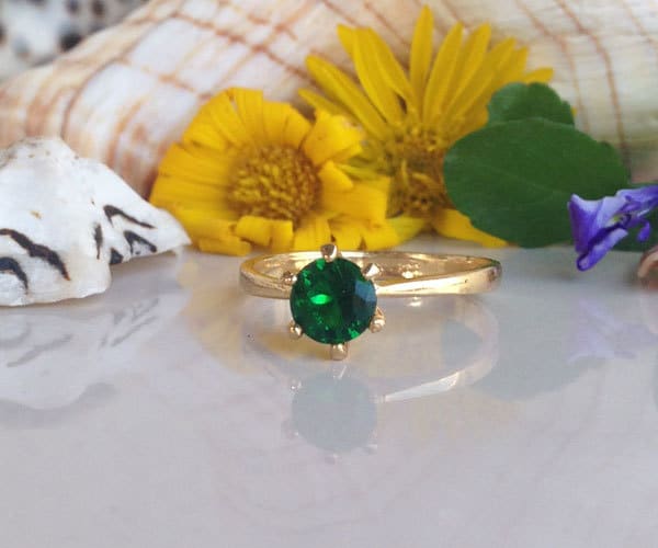 Emerald Ring - May Birthstone - Solitaire Ring with Round Emerald Gemstone - H.L.Jewelry