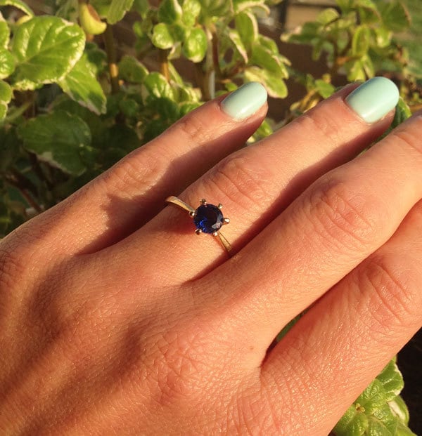 Blue Sapphire Ring - September Birthstone - Solitaire Ring with Round Blue Sapphire Gemstone - H.L.Jewelry