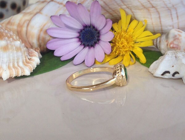 Emerald Ring - May Birthstone - Simple Bezel Set Ring with Round Emerald Gemstone - H.L.Jewelry