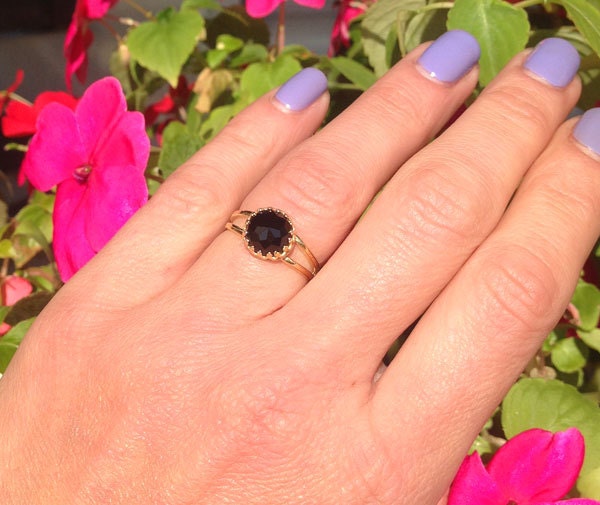 Black Onyx Ring - December Birthstone - Simple Double Band Round Crown Ring with Black Onyx Stone - H.L.Jewelry