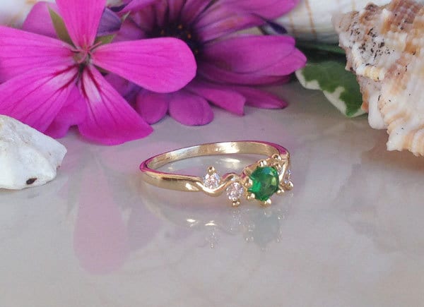 Emerald Ring - May Birthstone - Delicate Ring with Round Emerald Gemstone and Clear Quartz Accents - H.L.Jewelry