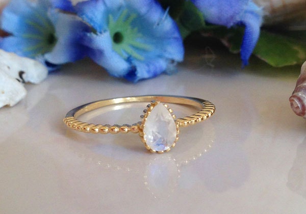 Rainbow Moonstone Ring - June Birthstone - Pear-Shaped Rainbow Moonstone Simple Delicate Ring - H.L.Jewelry