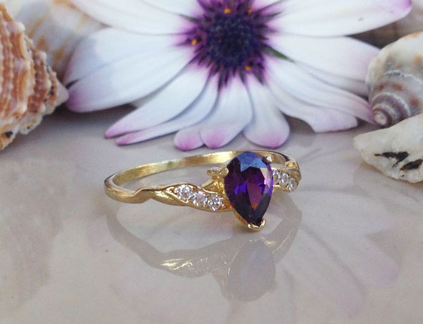 Amethyst Ring - February Birthstone - Tiny Delicate Ring with Pear-Shaped Purple Amethyst and Clear Quartz Accents - H.L.Jewelry