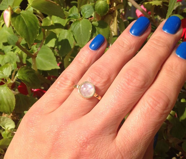 Rainbow Moonstone Ring - June Birthstone - Round Rainbow Moonstone Simple Hammered Ring - H.L.Jewelry