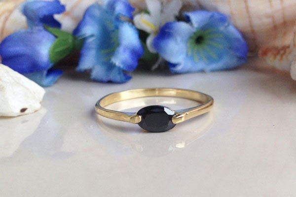 Black Onyx Ring - December Birthstone - Delicate Simple Ring with Black Onyx Gemstone - H.L.Jewelry