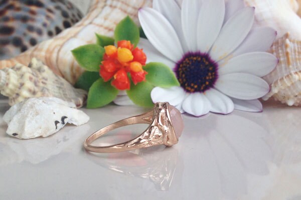 Rose Quartz Ring - October Birthstone - Gold Ring - Vintage Band - Simple Ring - Lace Ring - H.L.Jewelry