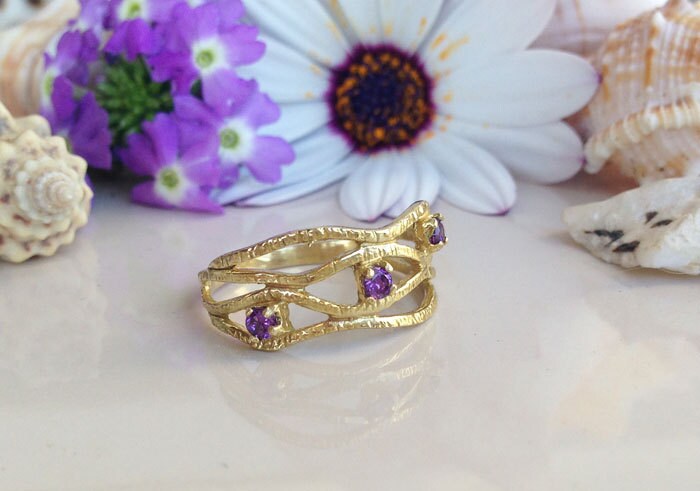 Purple Amethyst Ring - February Birthstone - Hammered Ring with Three Round Purple Amethyst Gemstones - H.L.Jewelry