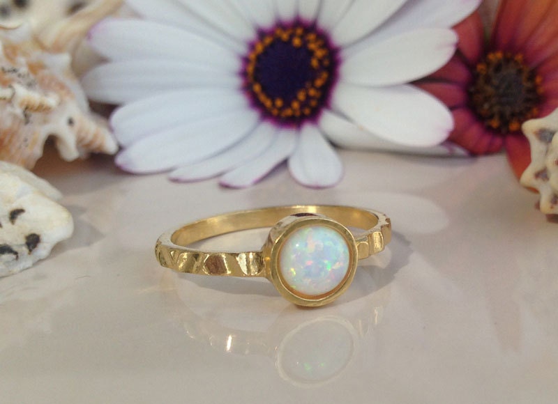 White Opal Ring - Round White Opal Gemstone Simple Hammered Ring - H.L.Jewelry