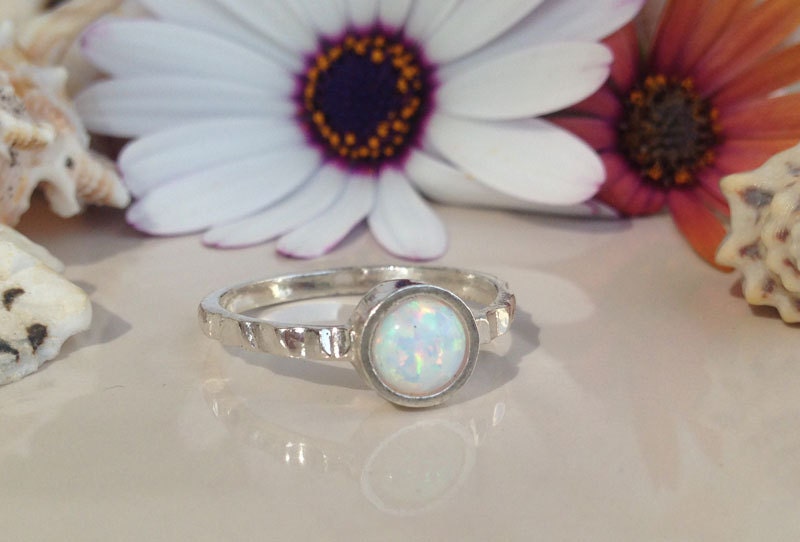 White Opal Ring - Round White Opal Gemstone Simple Hammered Ring - H.L.Jewelry