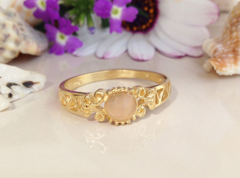 Pink Chalcedony Ring - Lace Ring with Round Pink Chalcedony Gemstone - H.L.Jewelry