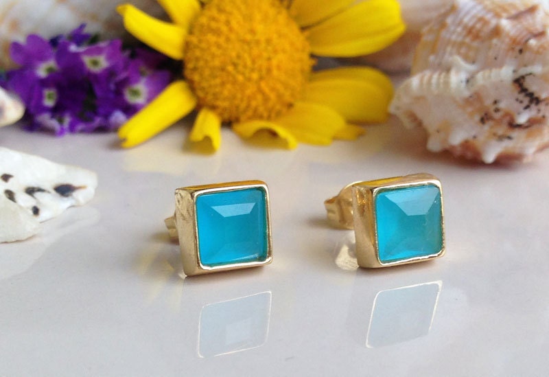 Blue Chalcedony Earrings - Simple Square Stud Earrings with Blue Chalcedony Gemstones - H.L.Jewelry