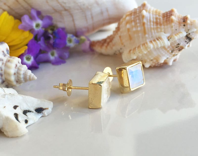 Rainbow Moonstone Simple Square Stud Earrings - June Birthstone - H.L.Jewelry