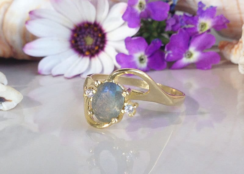 Labradorite Ring - Delicate Ring with Oval Labradorite Gemstone and Clear Quartz Accents - H.L.Jewelry